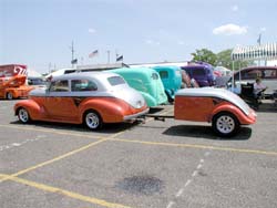 THE ORIGINAL ROADSTER TRAILER